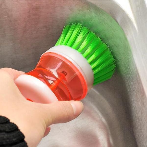 Automatic liquid washing pot brush